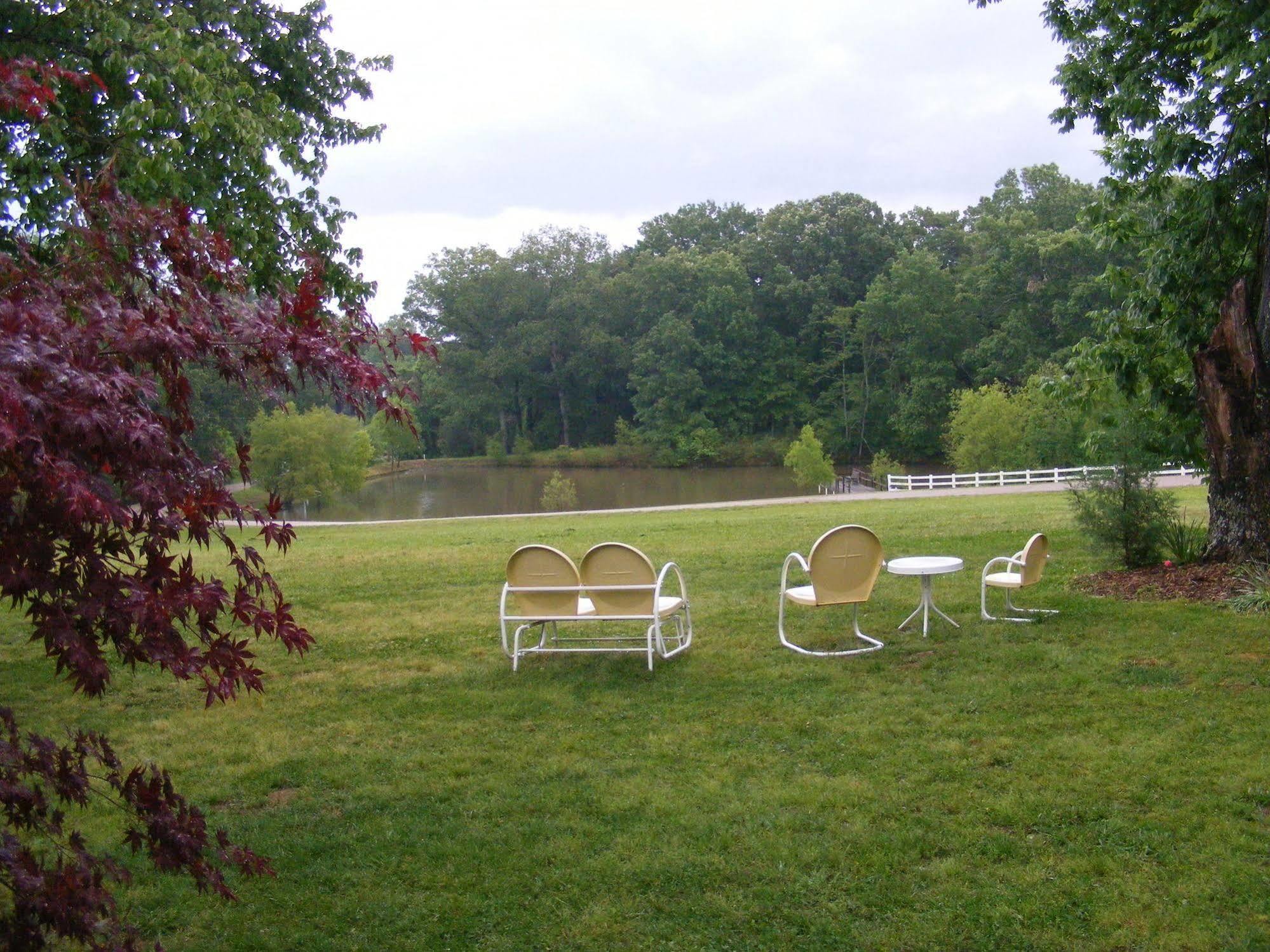 Meadow View Farm Bed & Breakfast Hernando Buitenkant foto